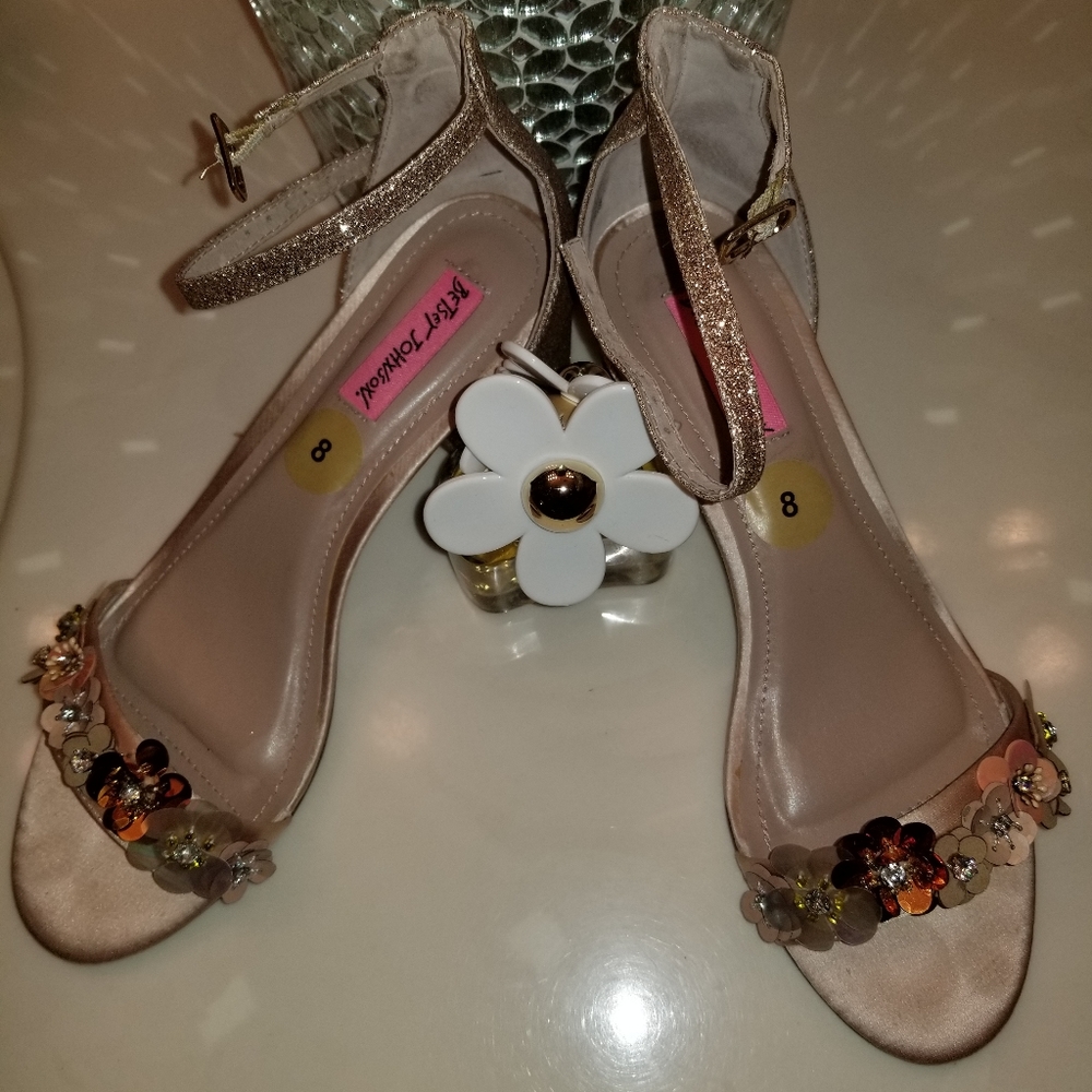 Betsy Johnson Shoes
